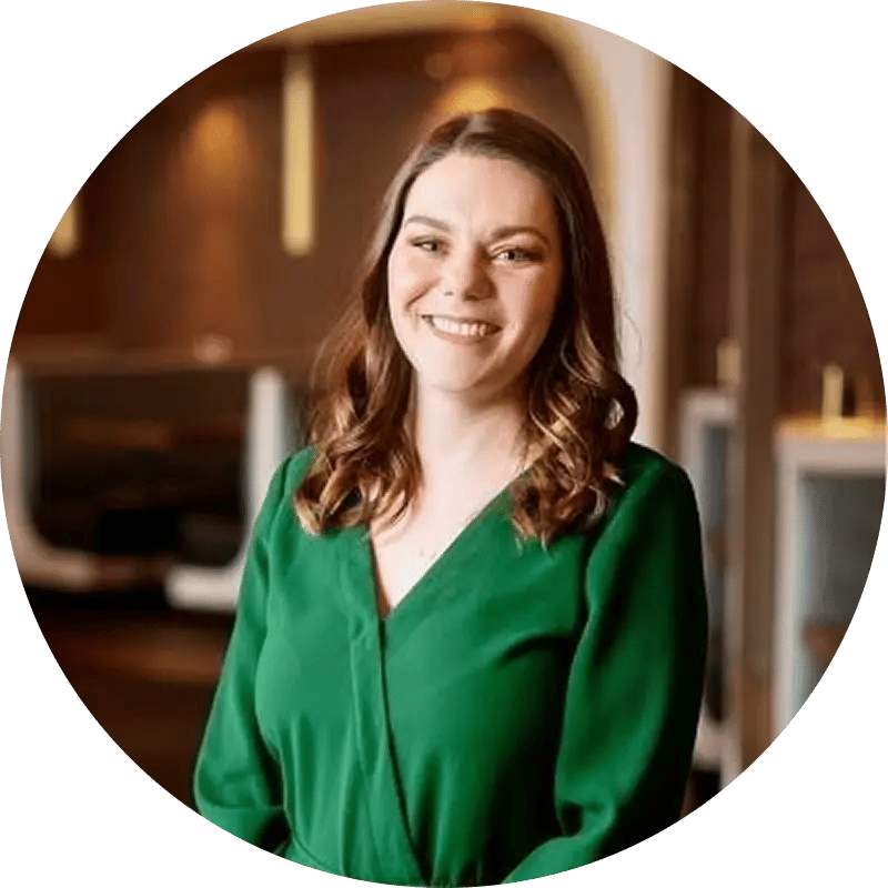 kata-kuch-regional-manager-for-southern-alabama-parlor-doughnuts-1
